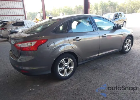 2013 Ford Focus Se z USA, uszkodzony, nr VIN 1FADP3F25DL354243